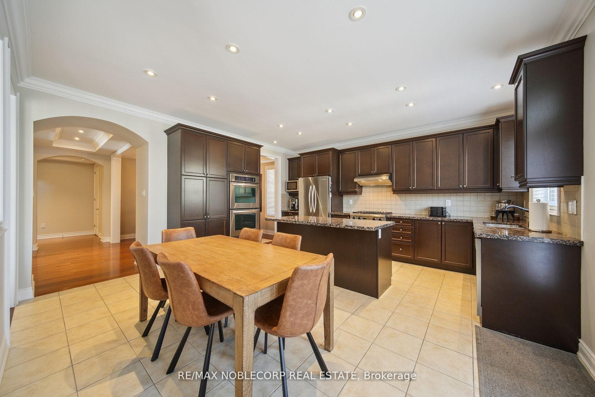 27 Gorman Avenue photo 10