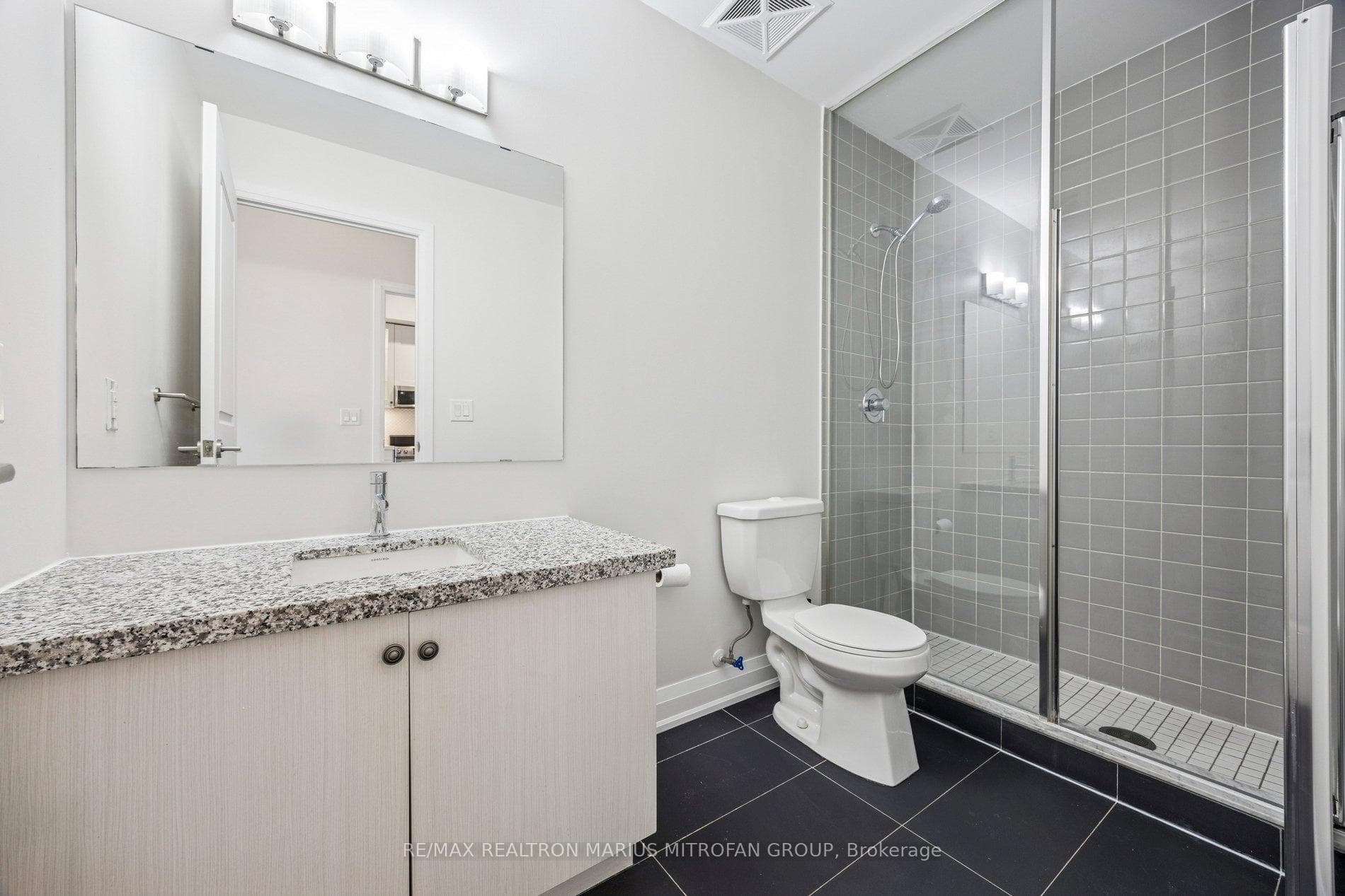 8763 Bayview Avenue Unit 205 photo 23