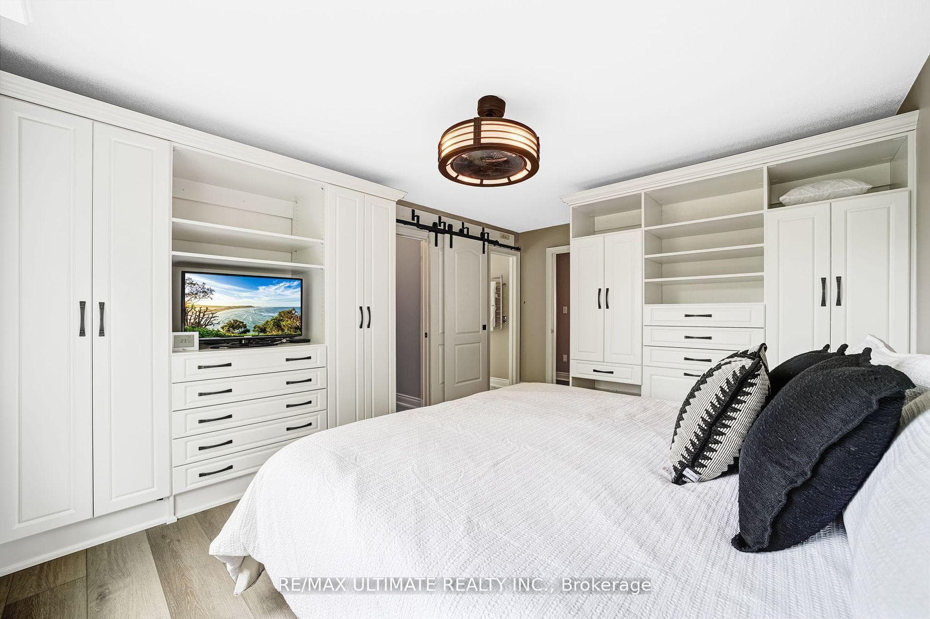 44 Stagecoach Circle photo 16
