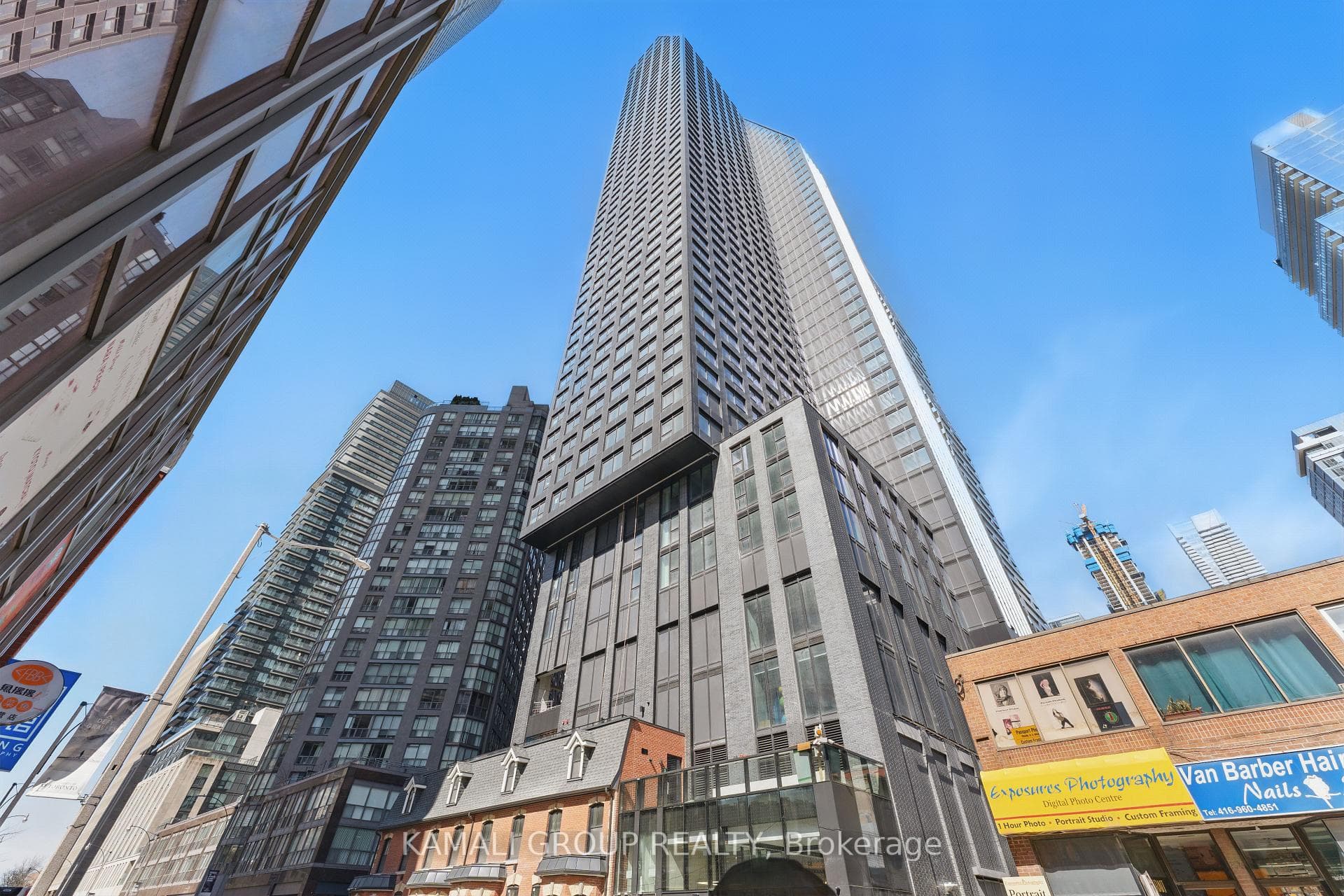 8 Wellesley Street Unit 1111 photo 26