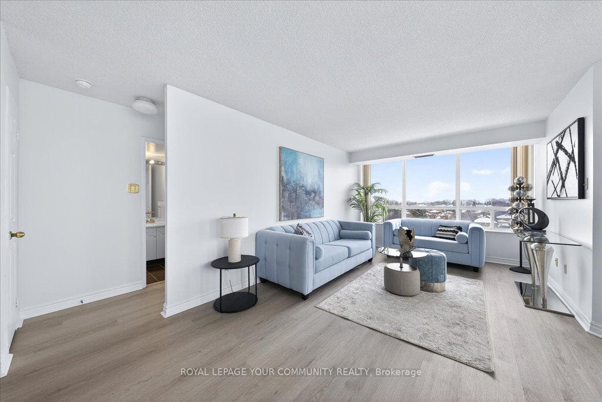 8501 Bayview Avenue Unit 804 photo 4