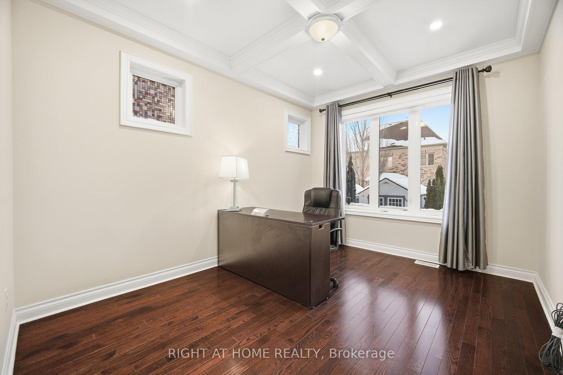 48 Cannington Crescent photo 21