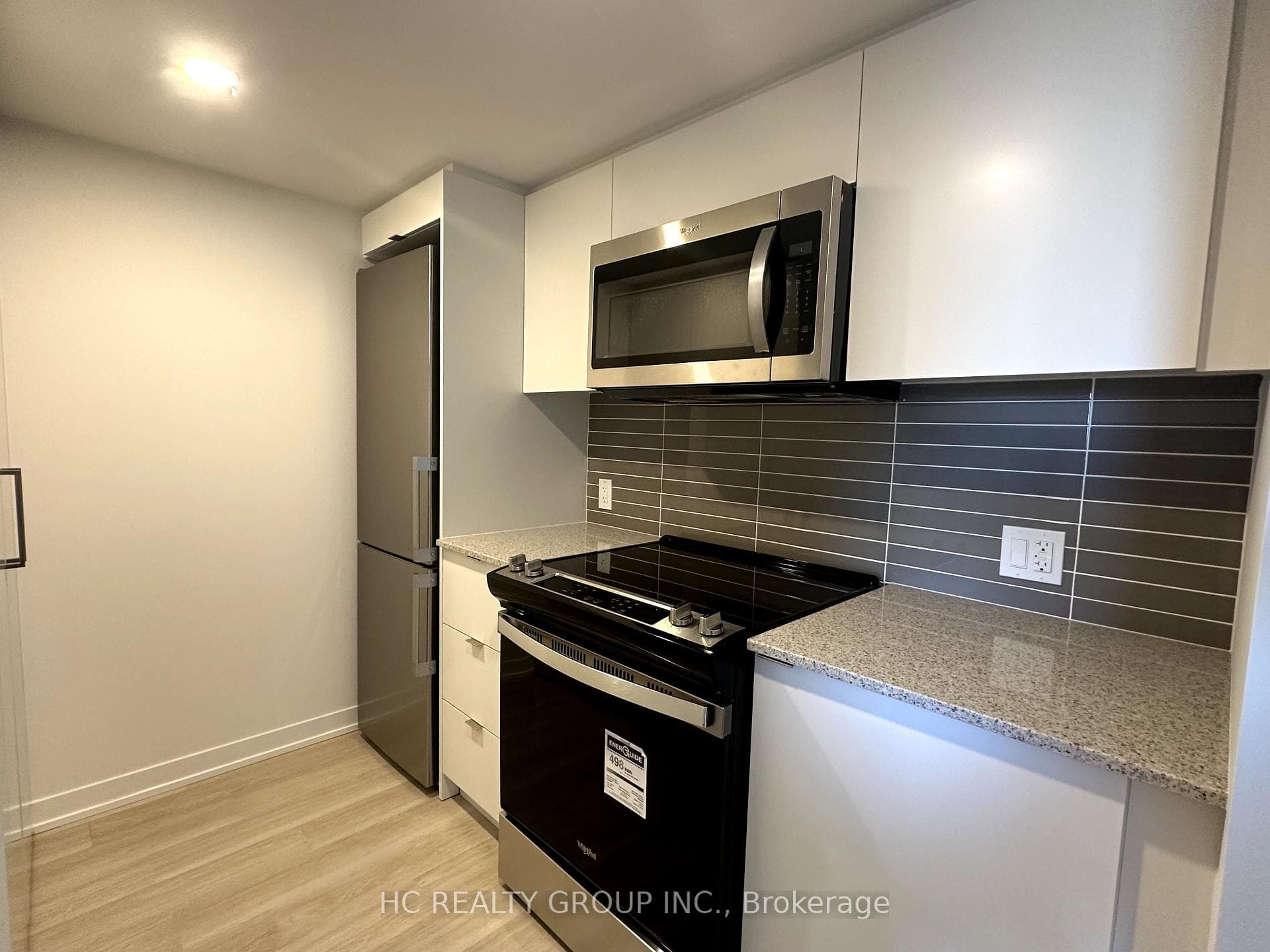 500 Wilson Avenue Unit 810 photo 5