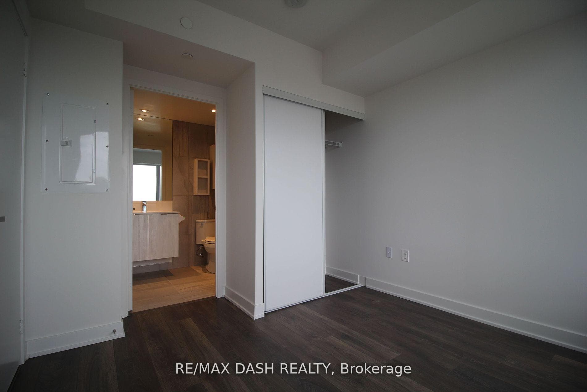 99 BROADWAY Avenue Unit 2502 photo 8