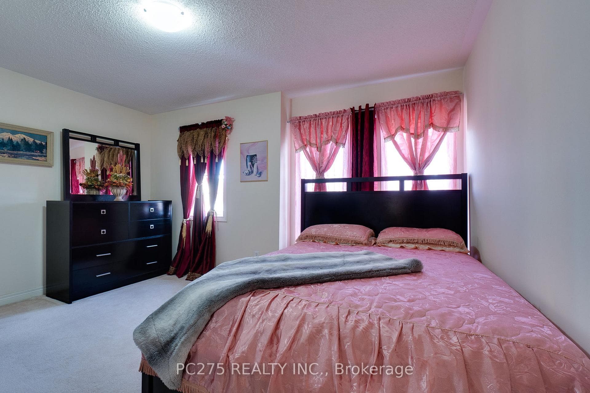 24 Wheatfield Drive photo 32