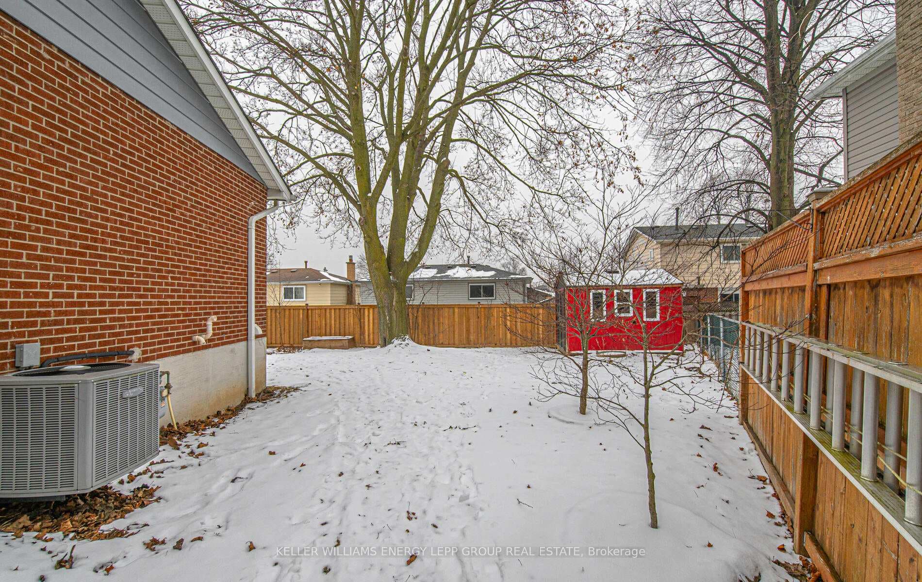 20 Kenton Court photo 31