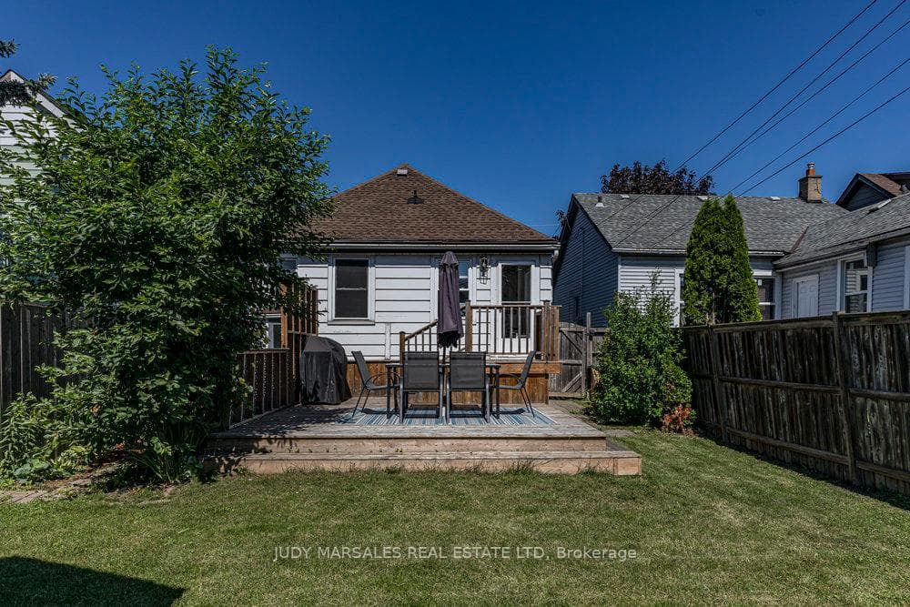 44 Glendale Avenue photo 35