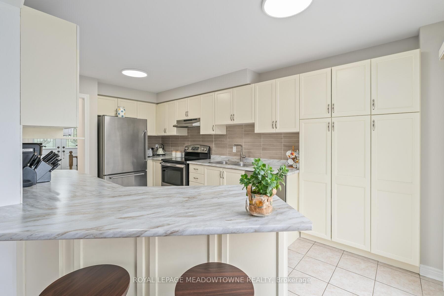 39 Mcclure Court photo 12