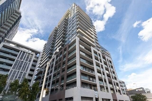 460 Adelaide Street Unit 2107 photo 1