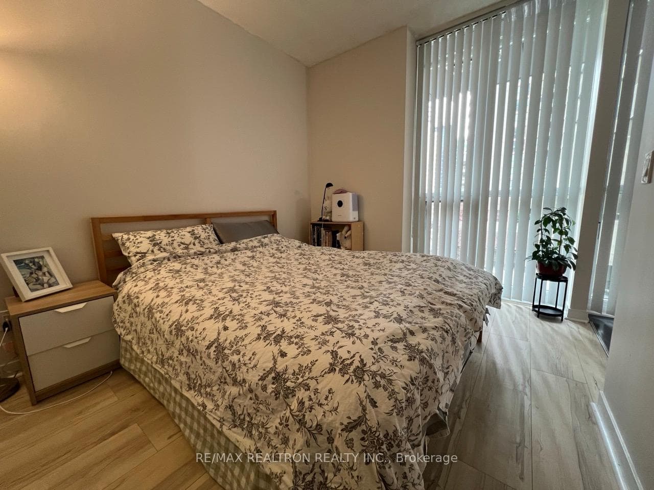 770 Bay Street Unit 308 photo 10
