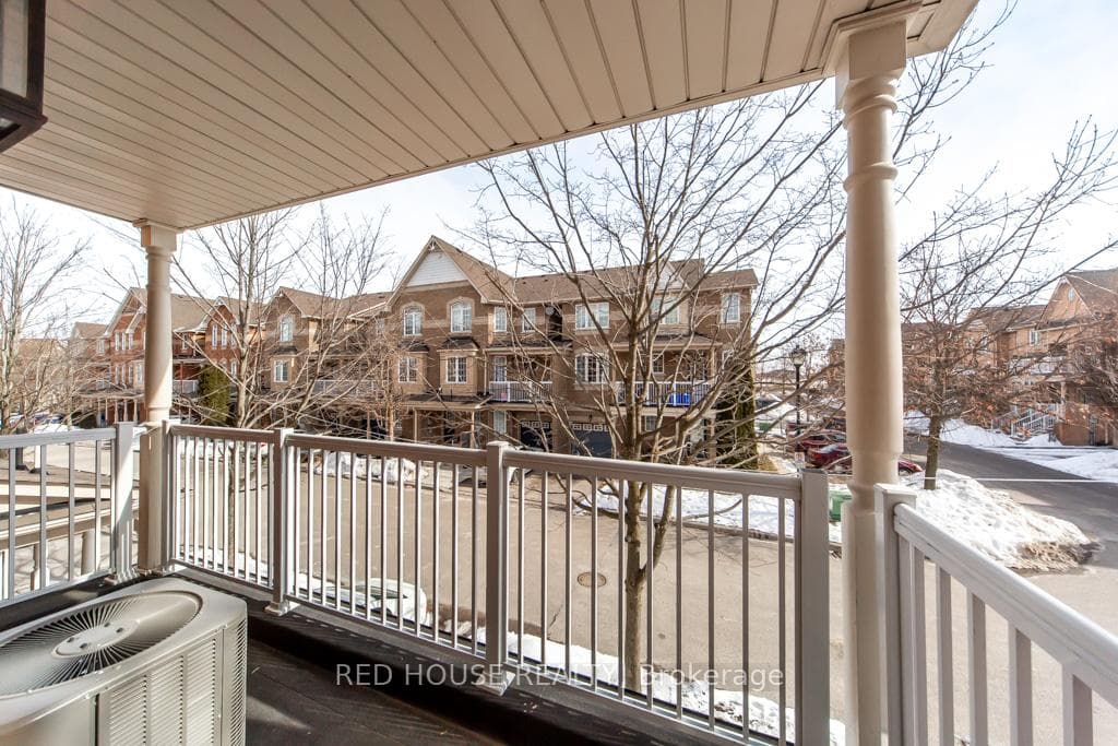 12 Naylor Lane photo 11
