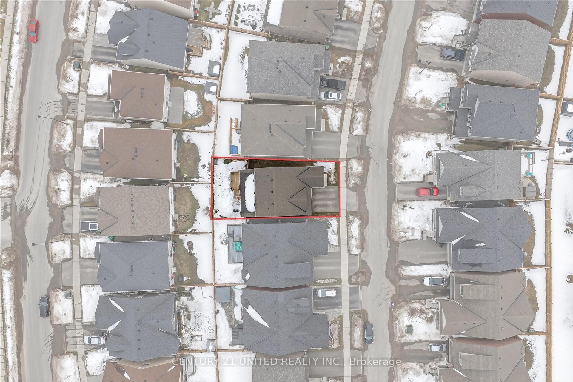 528 Macintosh Grove photo 40