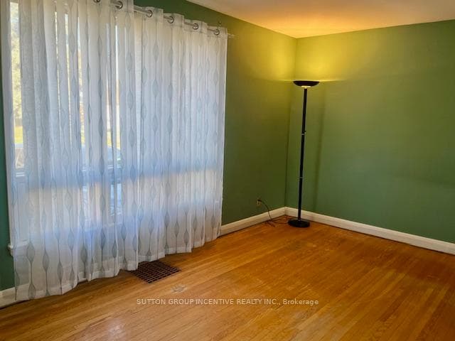 75 Kawartha Avenue photo 7