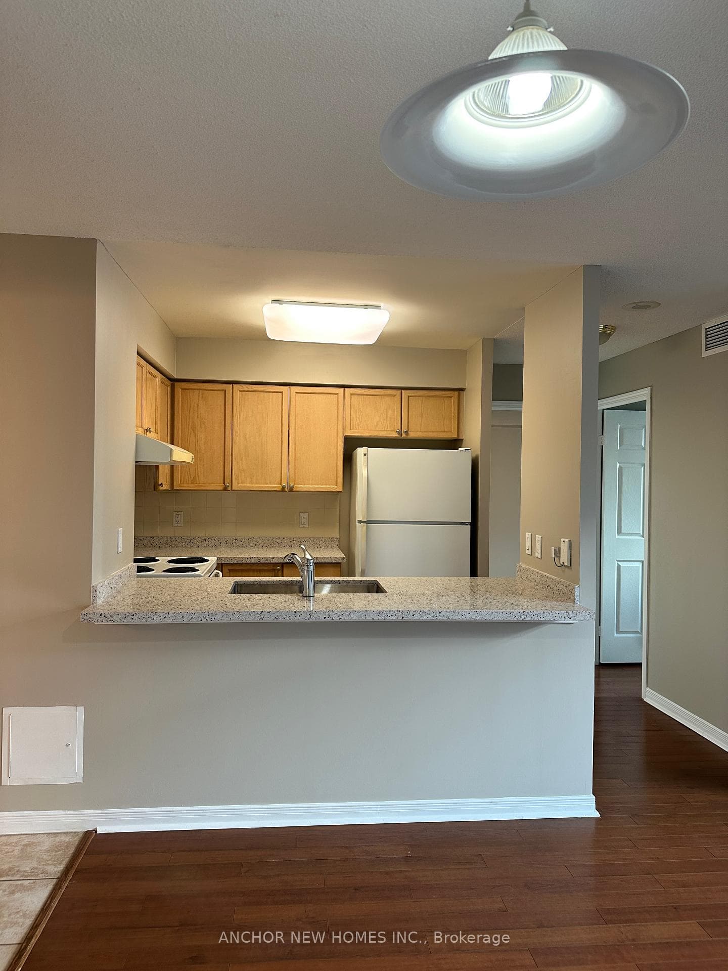 8 Hillcrest Avenue Unit 2201 photo 21