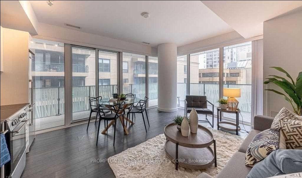 42 Charles Street Unit 607 photo 9