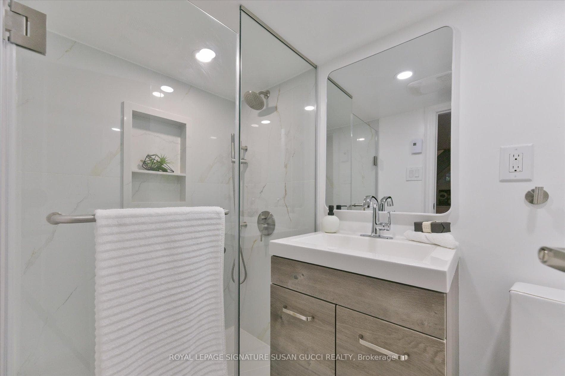 Renovated 3 pce bathroom in basement