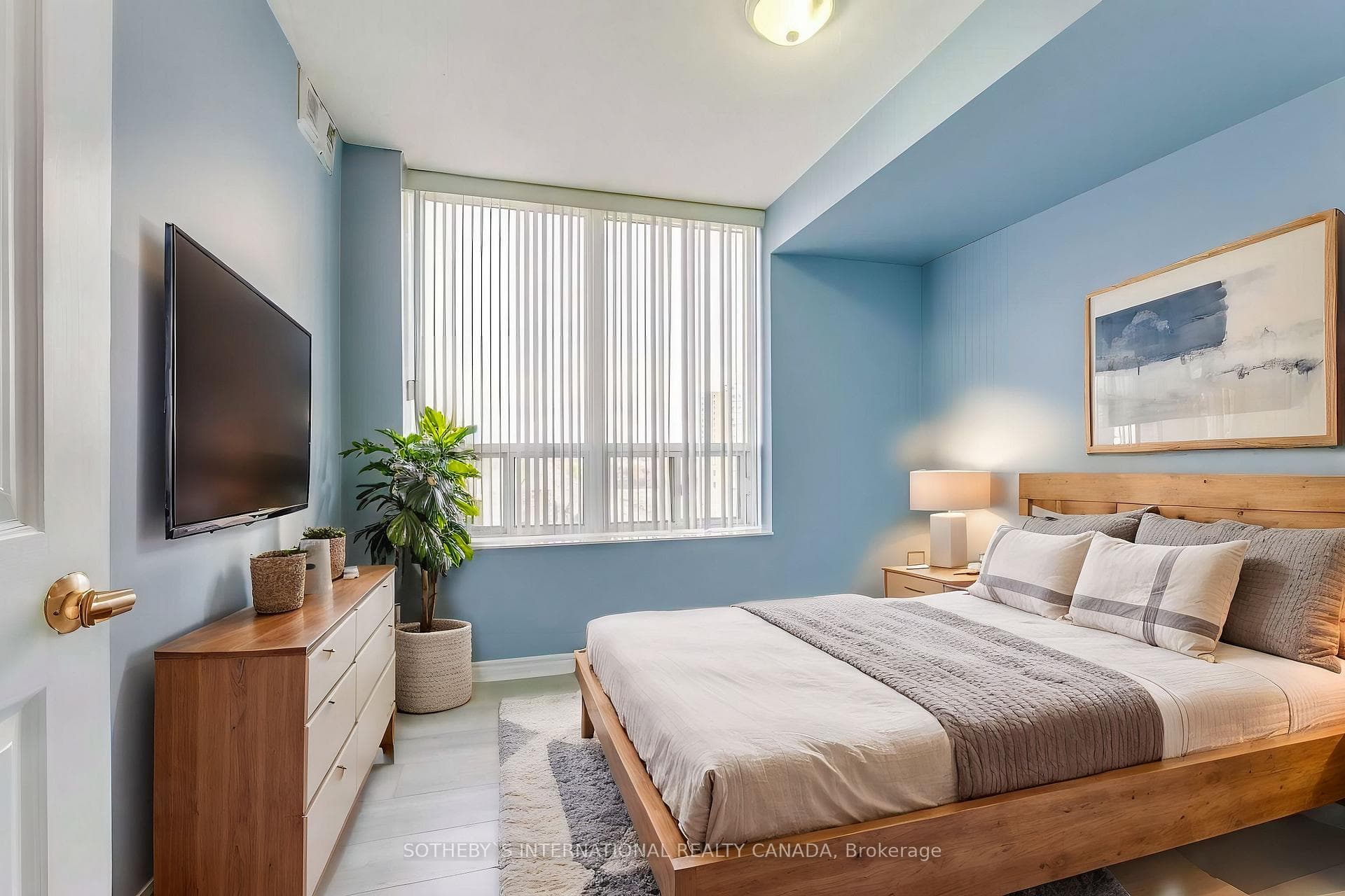 55 Strathaven Drive Unit 1611 photo 19