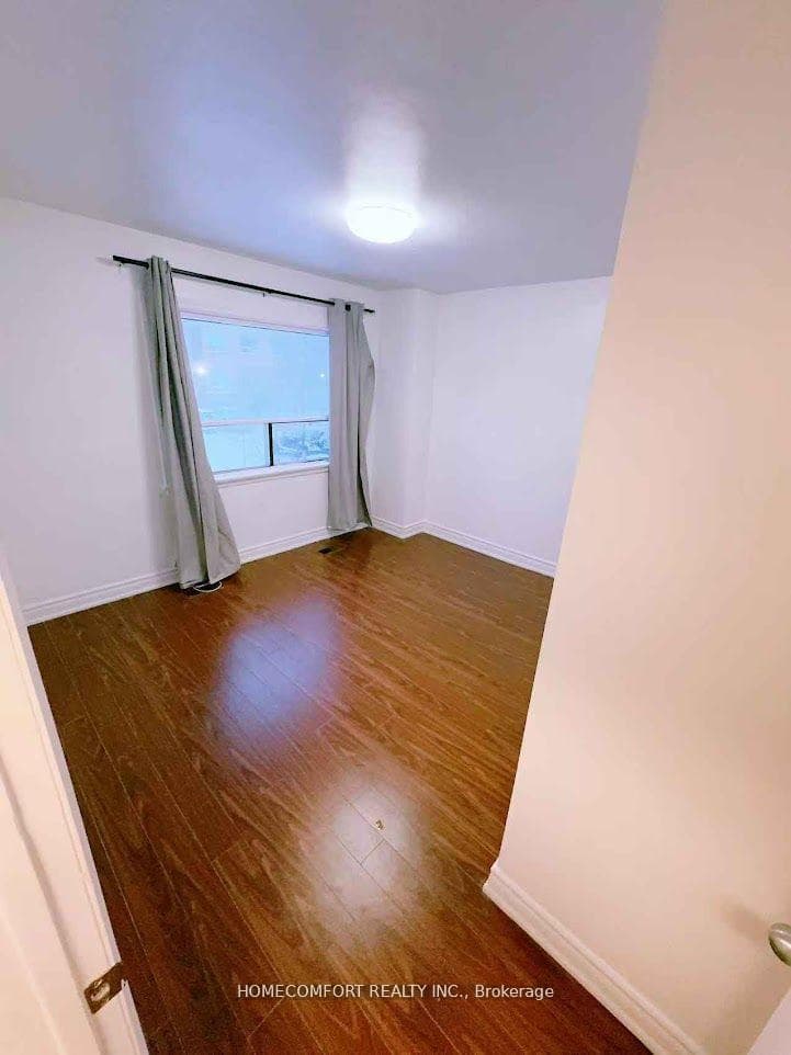 2284 Islington Avenue Unit unit 2 photo 4