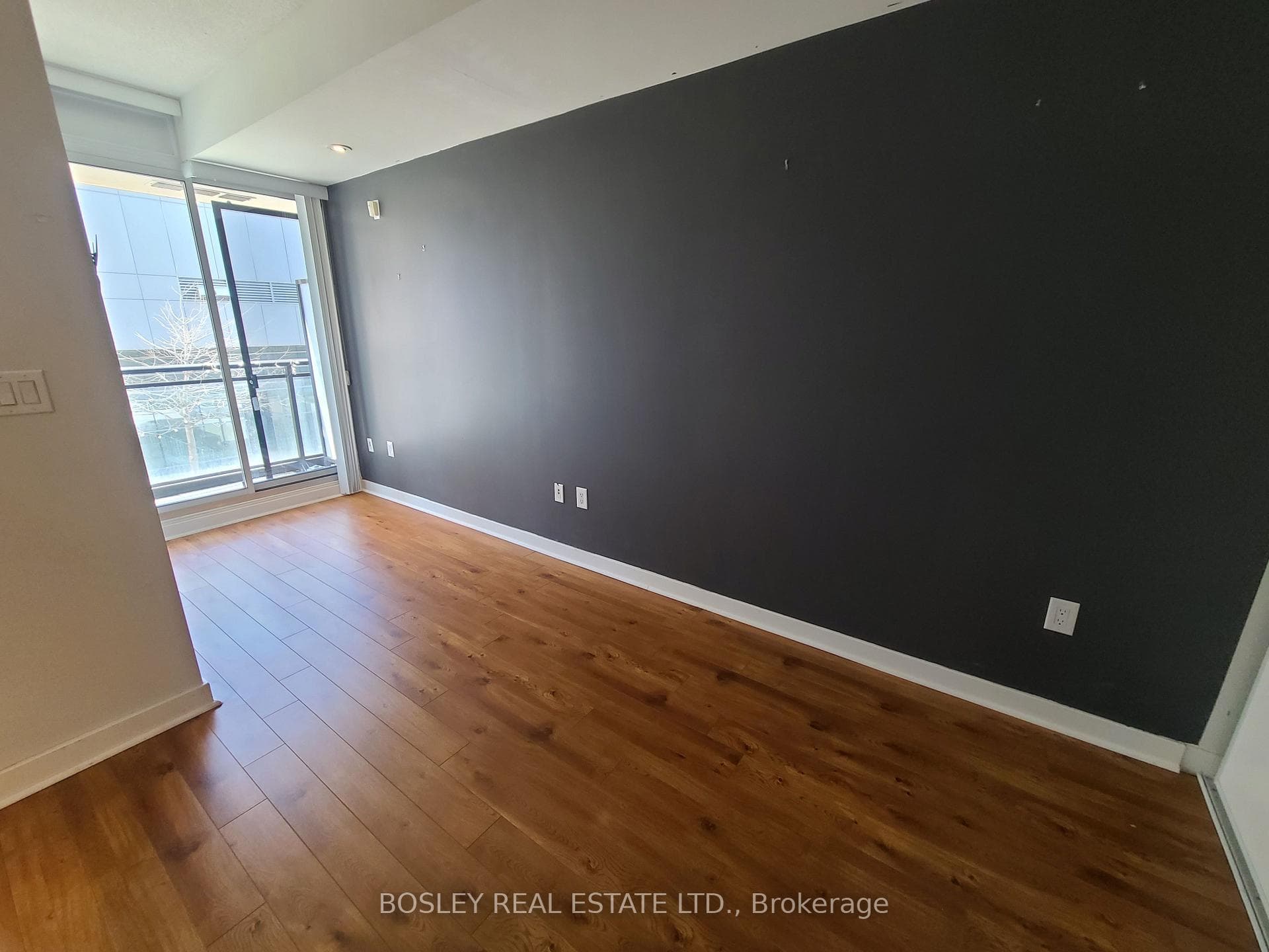 8 Telegram Mews Unit 208 photo 11