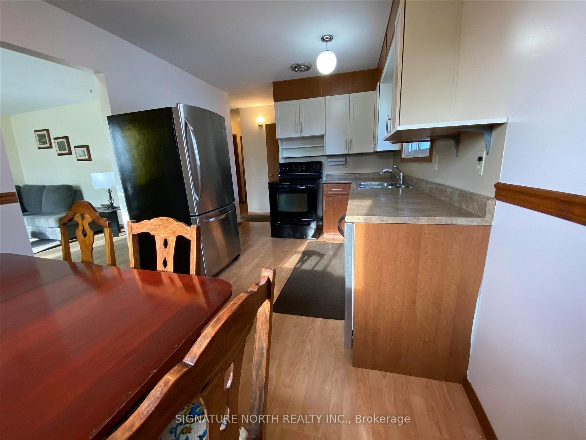 446 Simon Fraser Drive photo 8