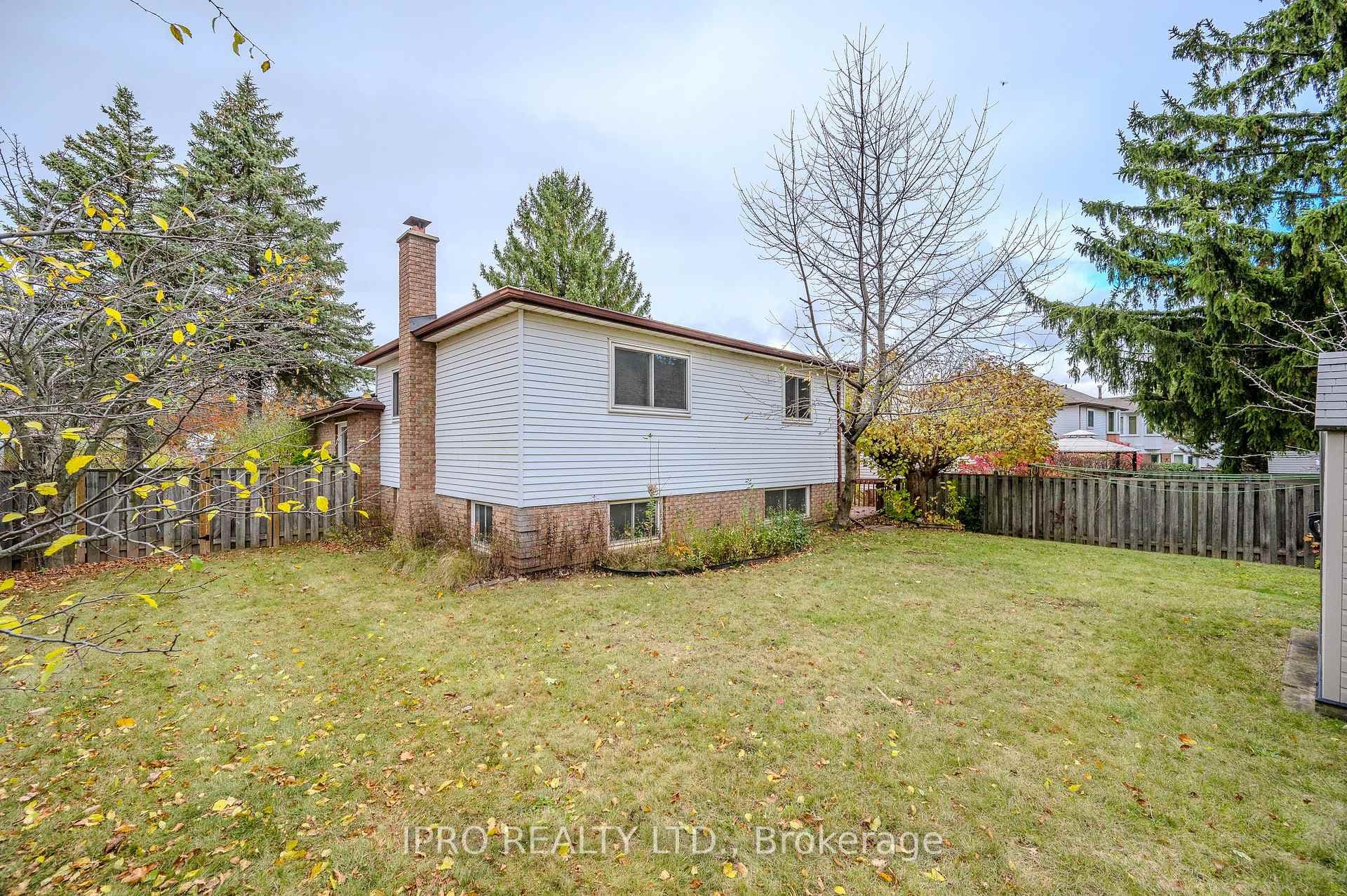 180 Westvale Drive photo 40