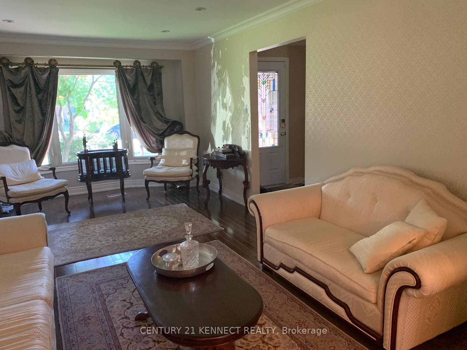 600 York Hill Boulevard photo 3