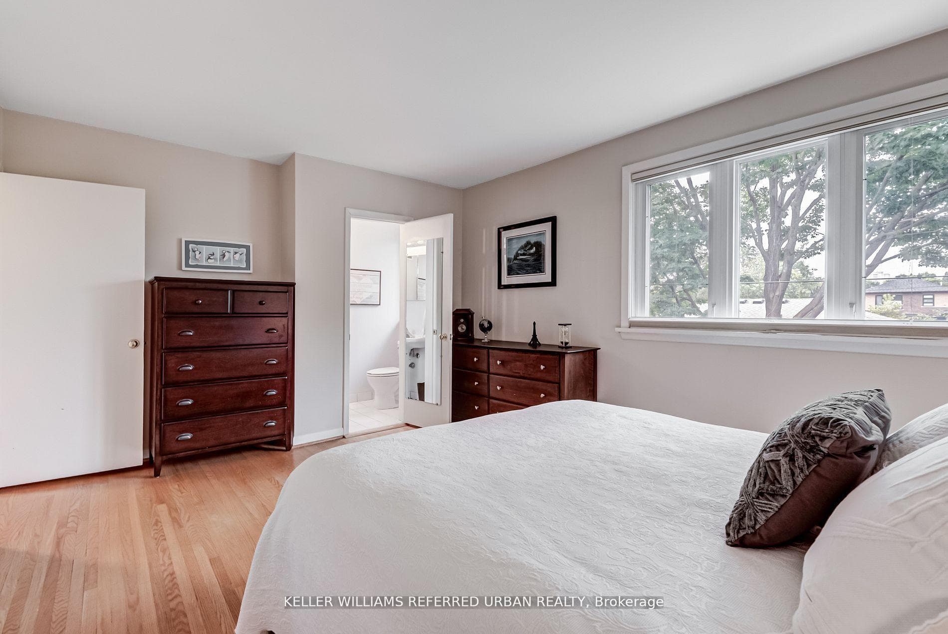 26 Foxmeadow Road photo 16