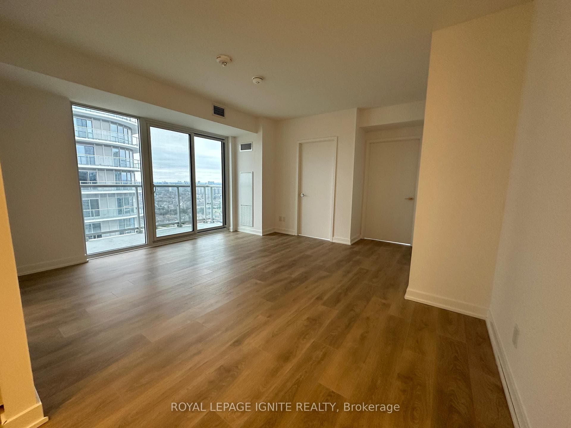2033 Kennedy Road Unit 3002 photo 3