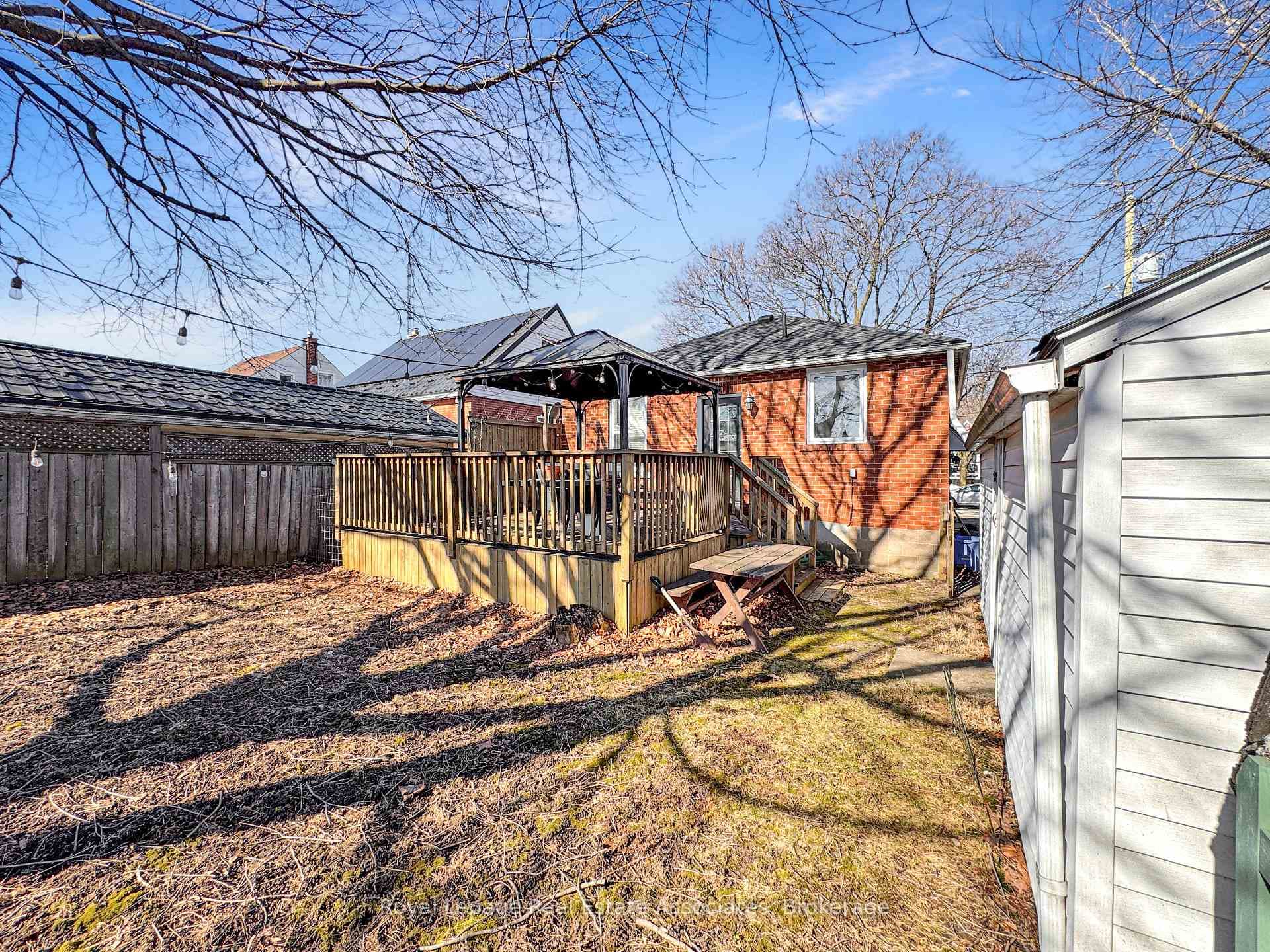 181 East 13th Street photo 27