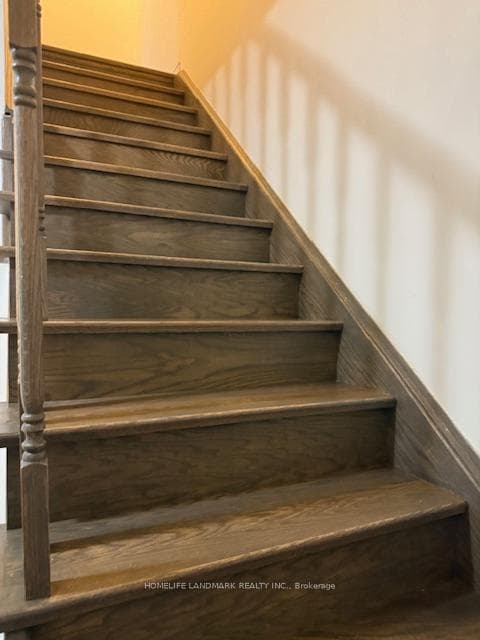 15 HERON PARK Place Unit 14 photo 17
