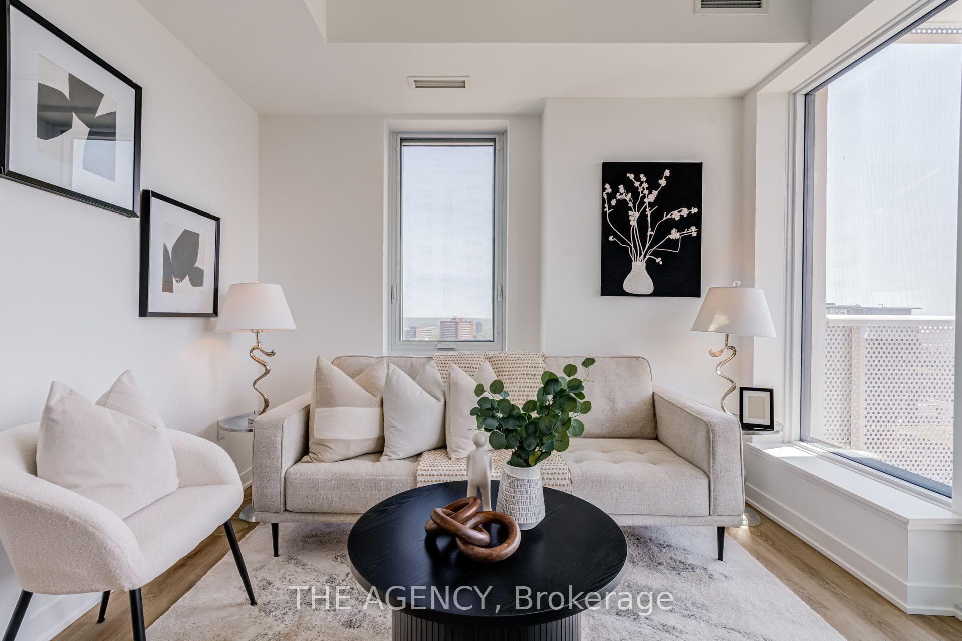 10 Oak Street Unit 2403 photo 8