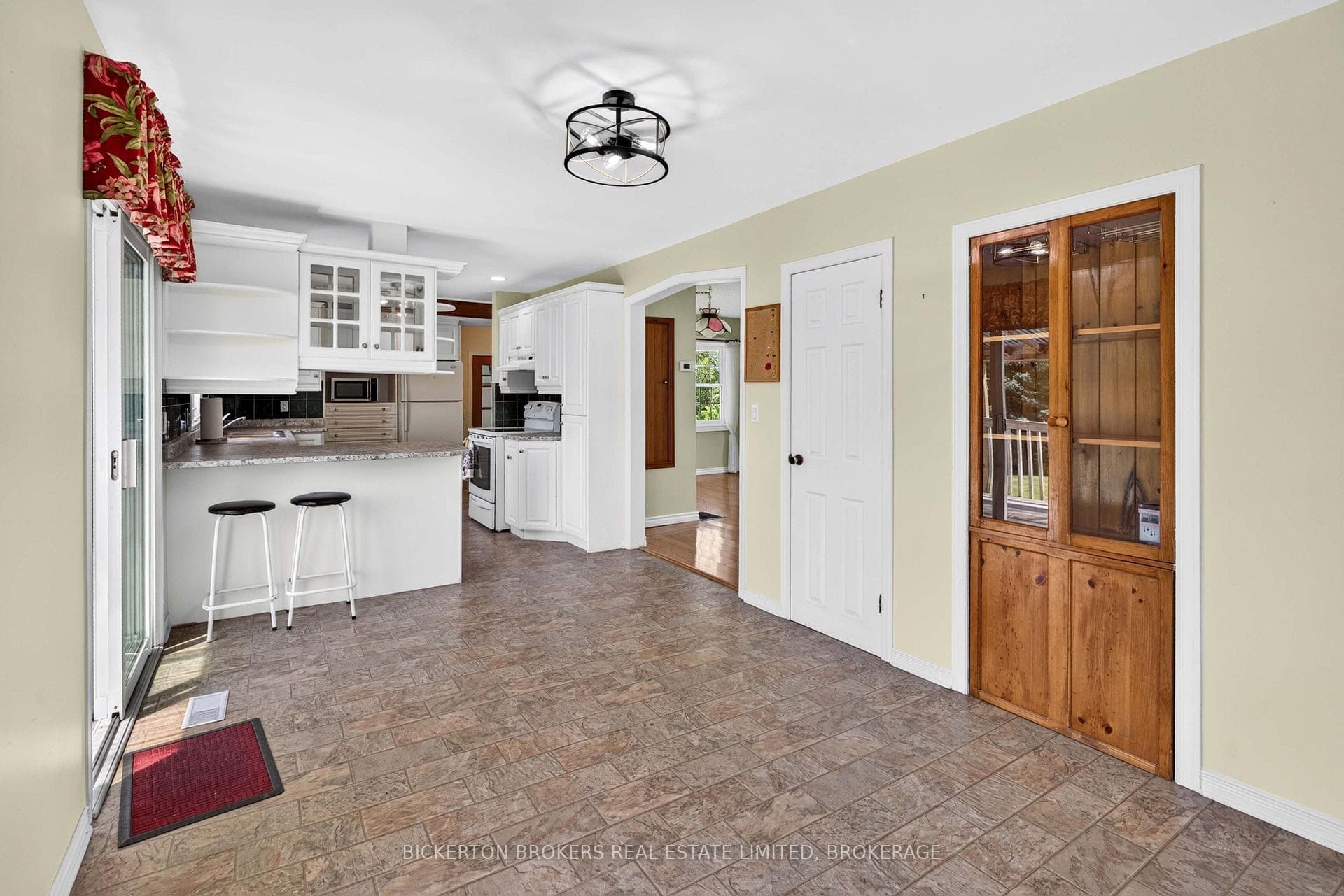 154 Eden Grove Road photo 26