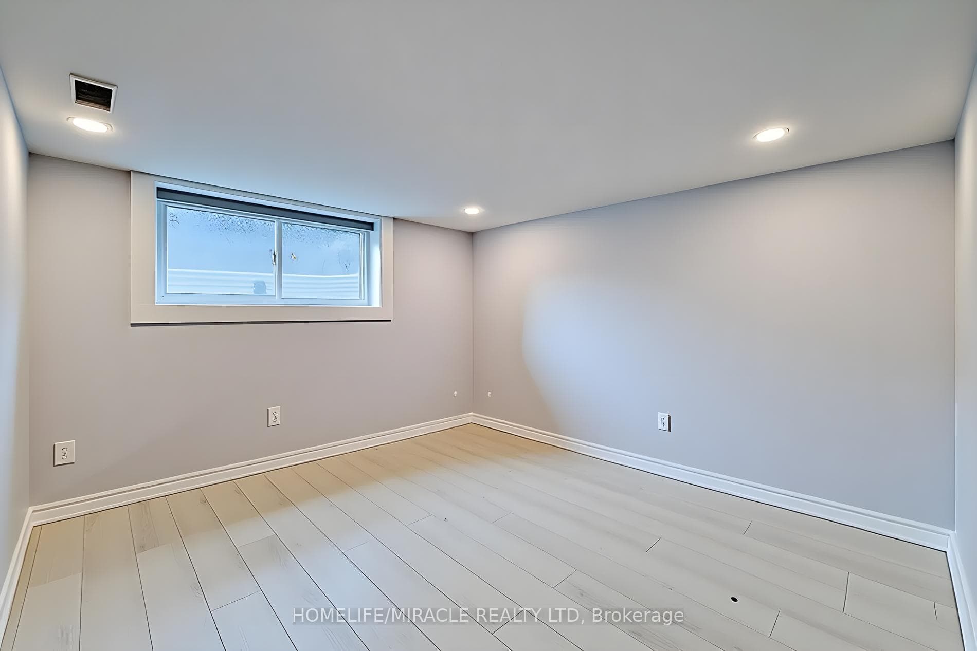 355 Ridge Road photo 46