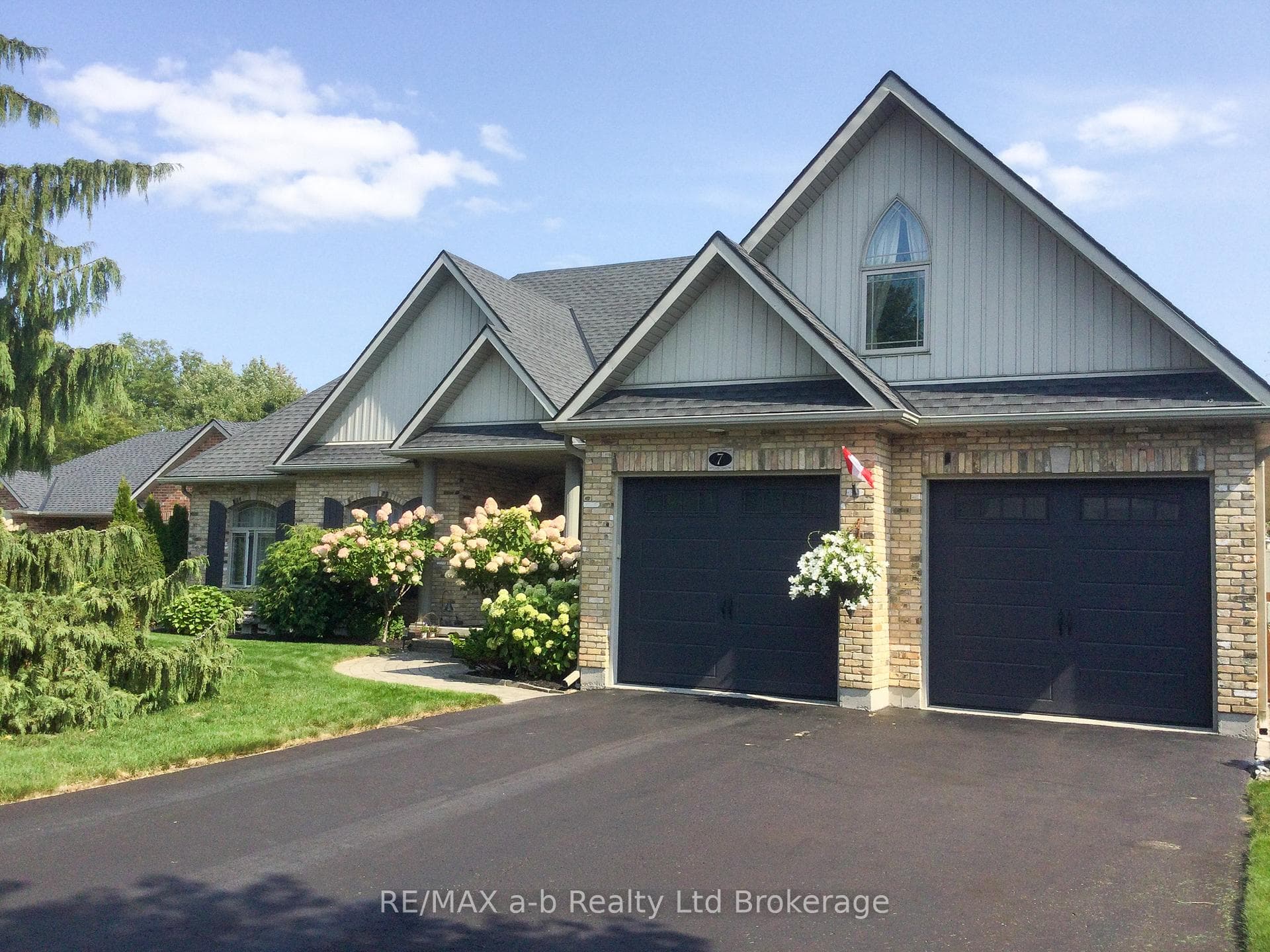 7 OTTERVIEW Drive photo 33