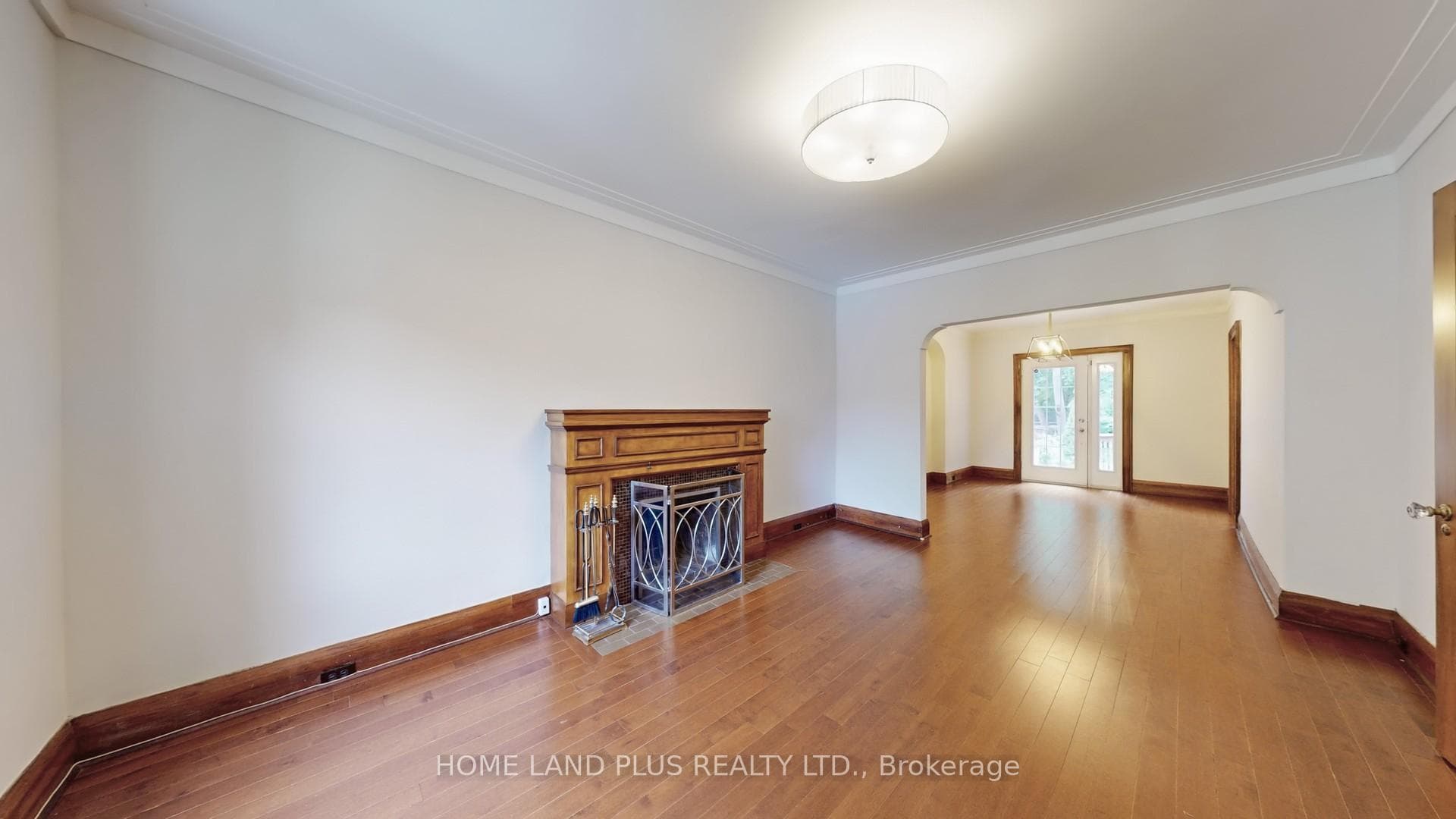 97 Deloraine Avenue photo 2