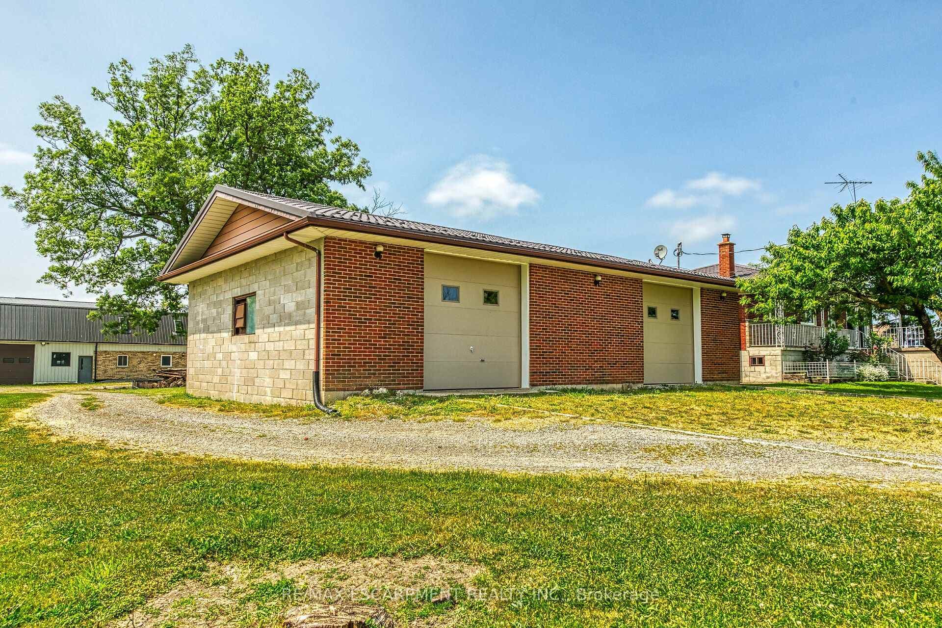 617 Eighth Road photo 40