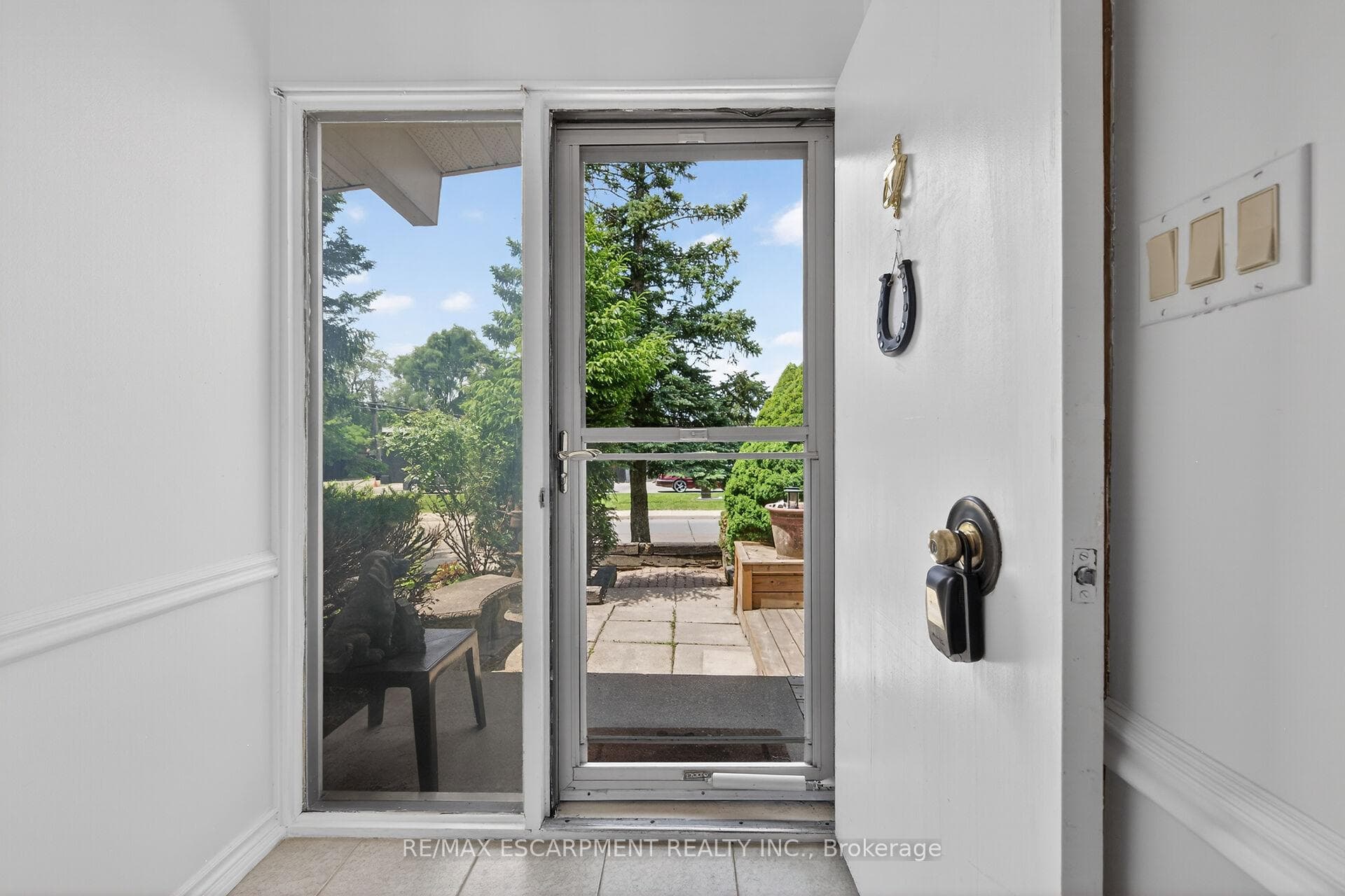 217 West 15th Street photo 7