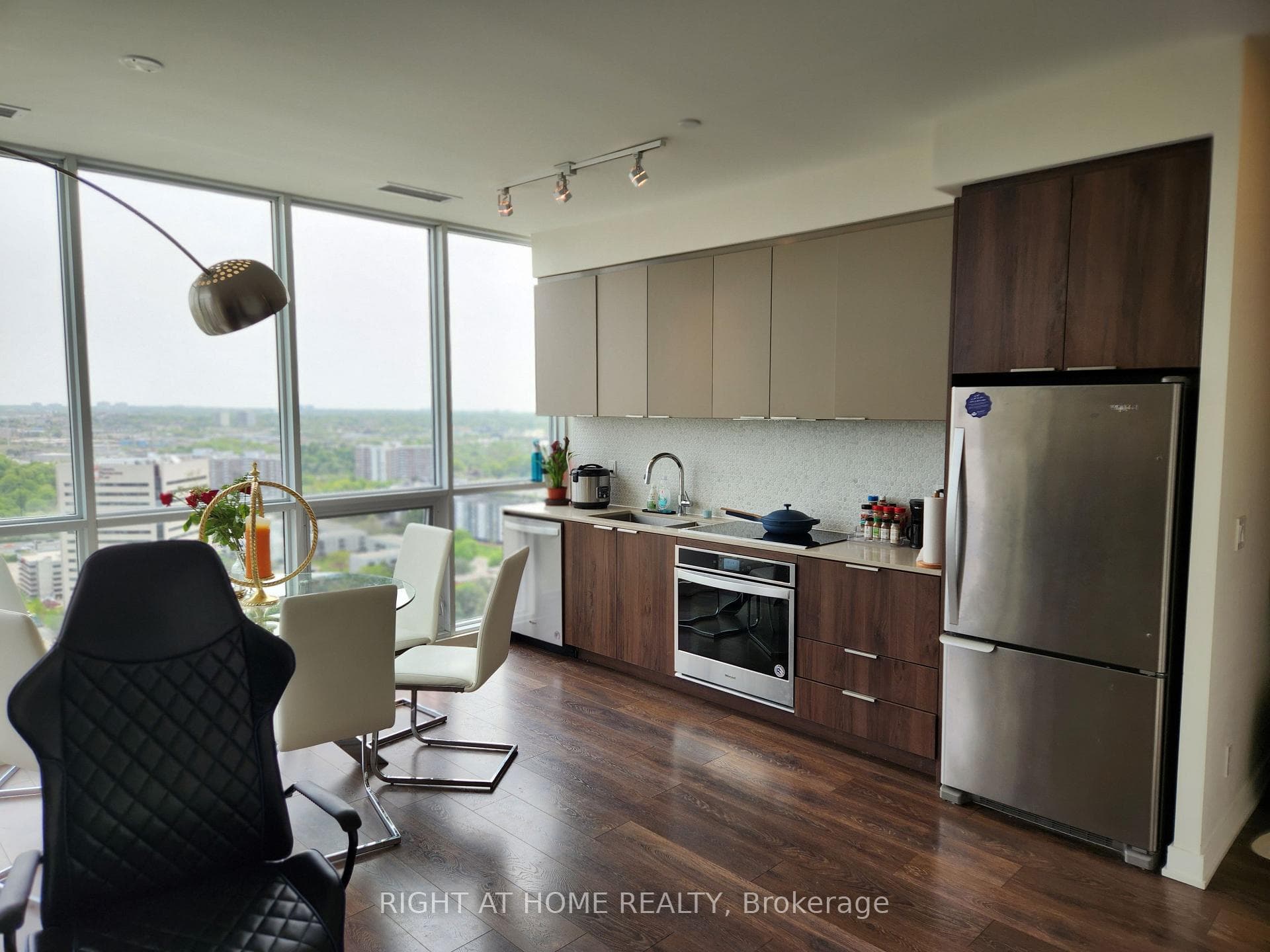 2 Sonic Way Unit 2905 photo 4