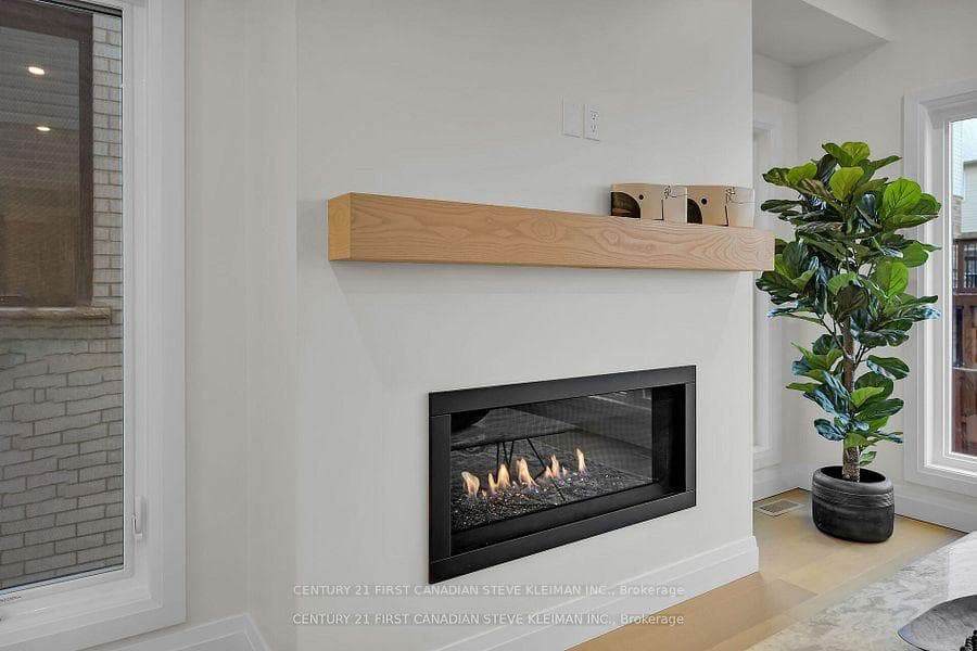 1238 Whetherfield Street photo 12