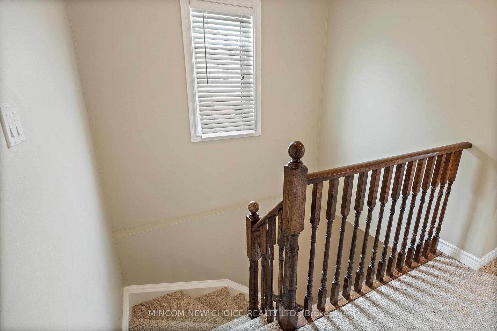 111 Cornish Drive photo 16
