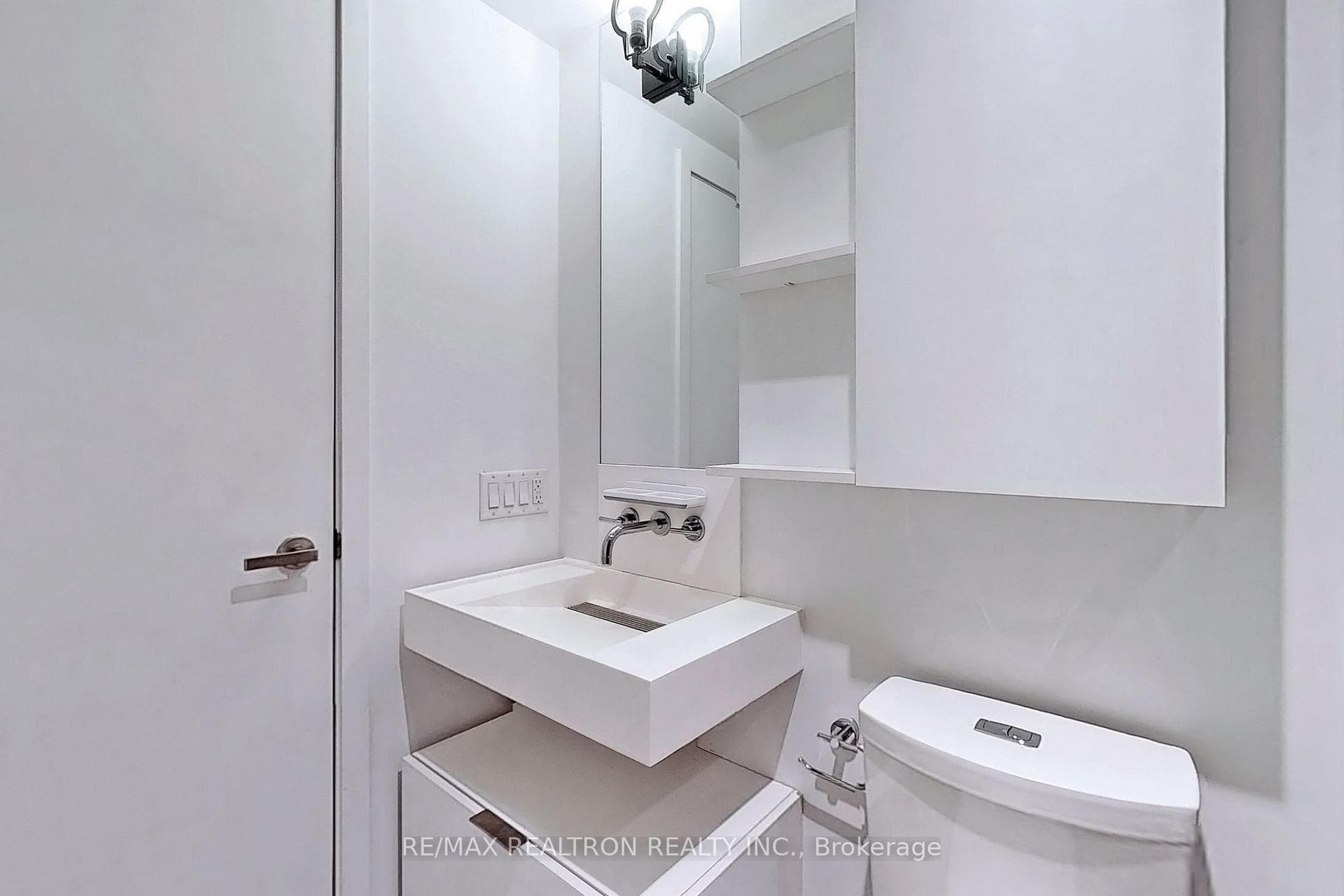 5 St Joseph Street Unit 3003 photo 13