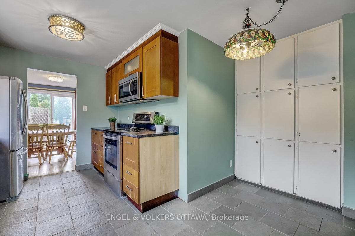 1844 Prestwick Drive photo 19