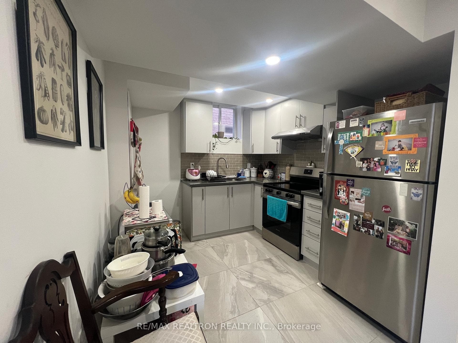 57 Innisvale Drive Unit Bsmt photo 4