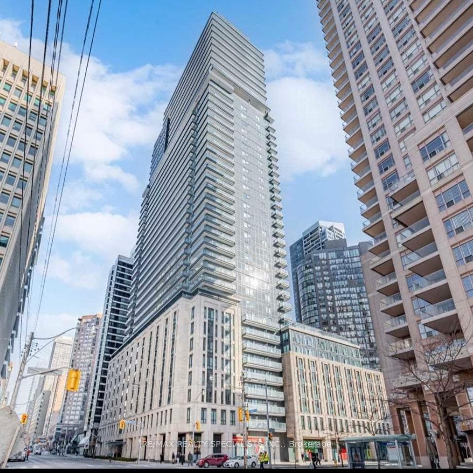 955 Bay Street Unit 2809 photo 1