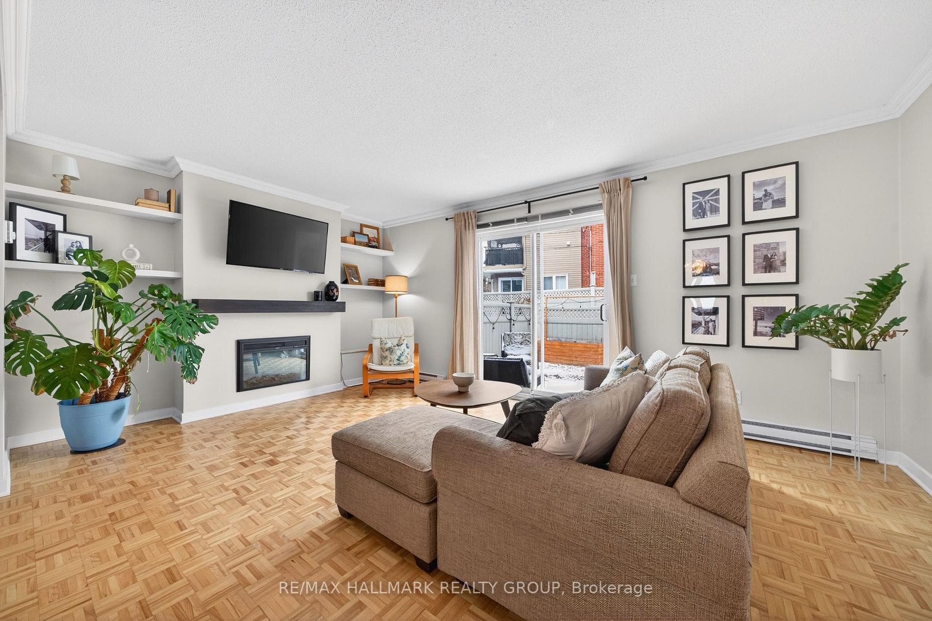 740 Morin Street Unit 8 photo 14