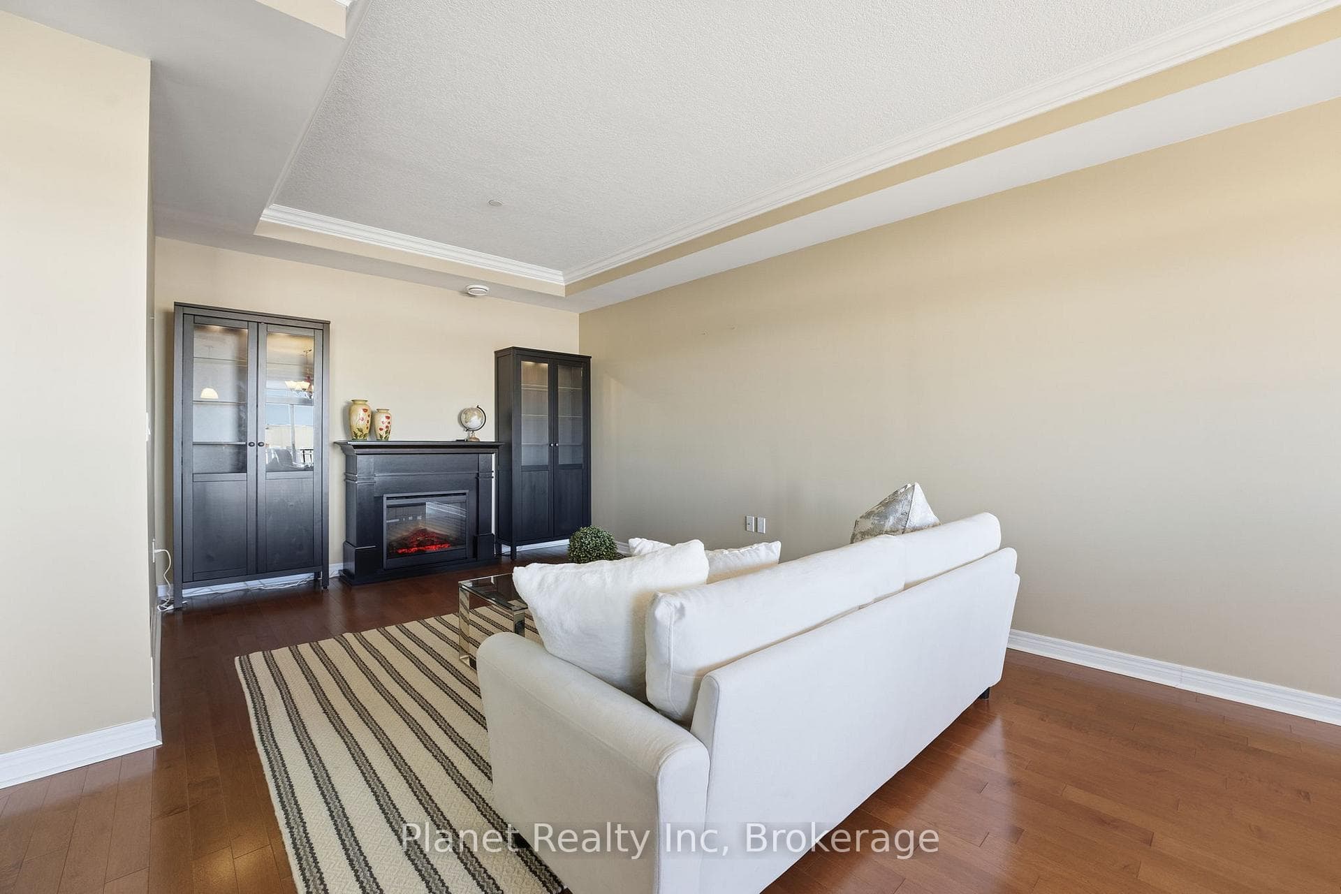 65 BAYBERRY Drive Unit C305 photo 5