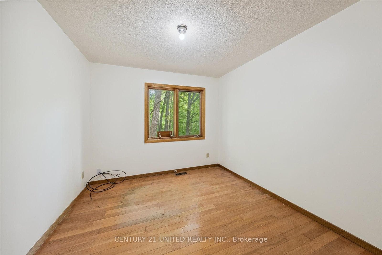 bedroom upper
