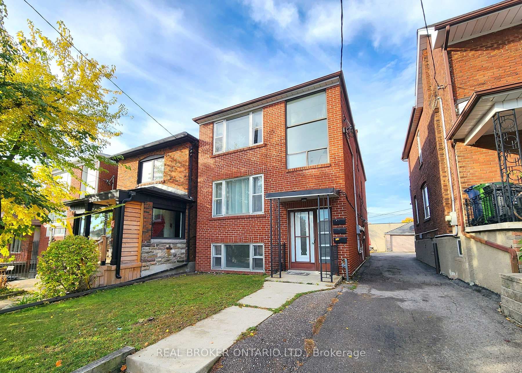 388 Winona Drive Unit 1 photo 2