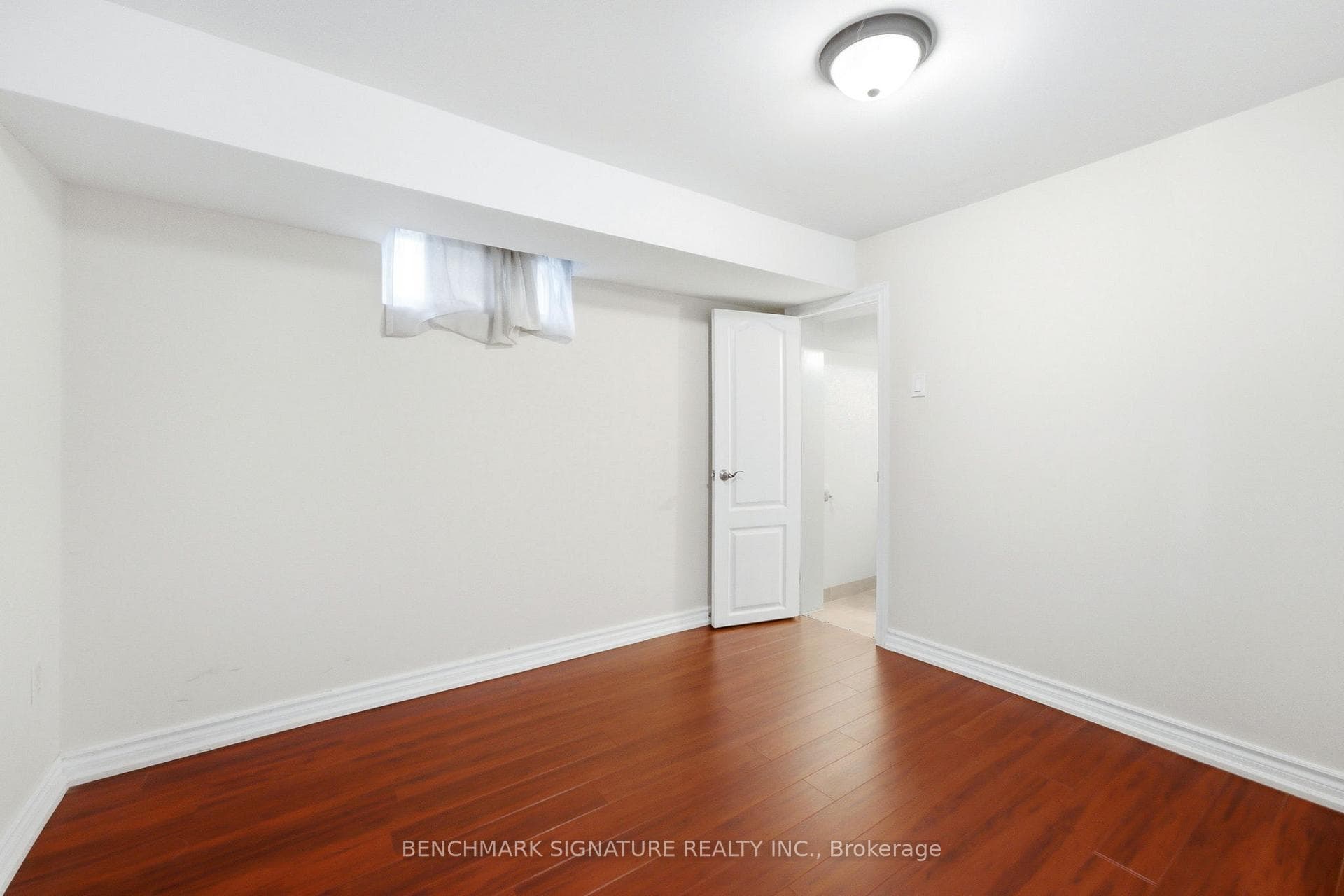 51 Baybrook Crescent photo 30