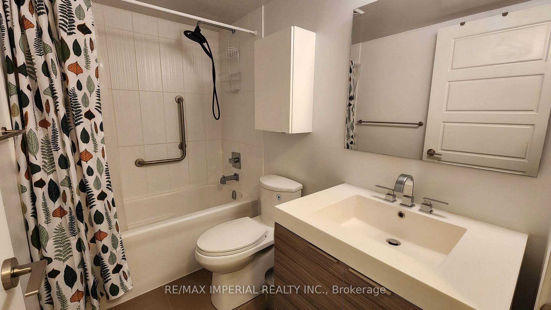 318 Richmond Street Unit 515 photo 10